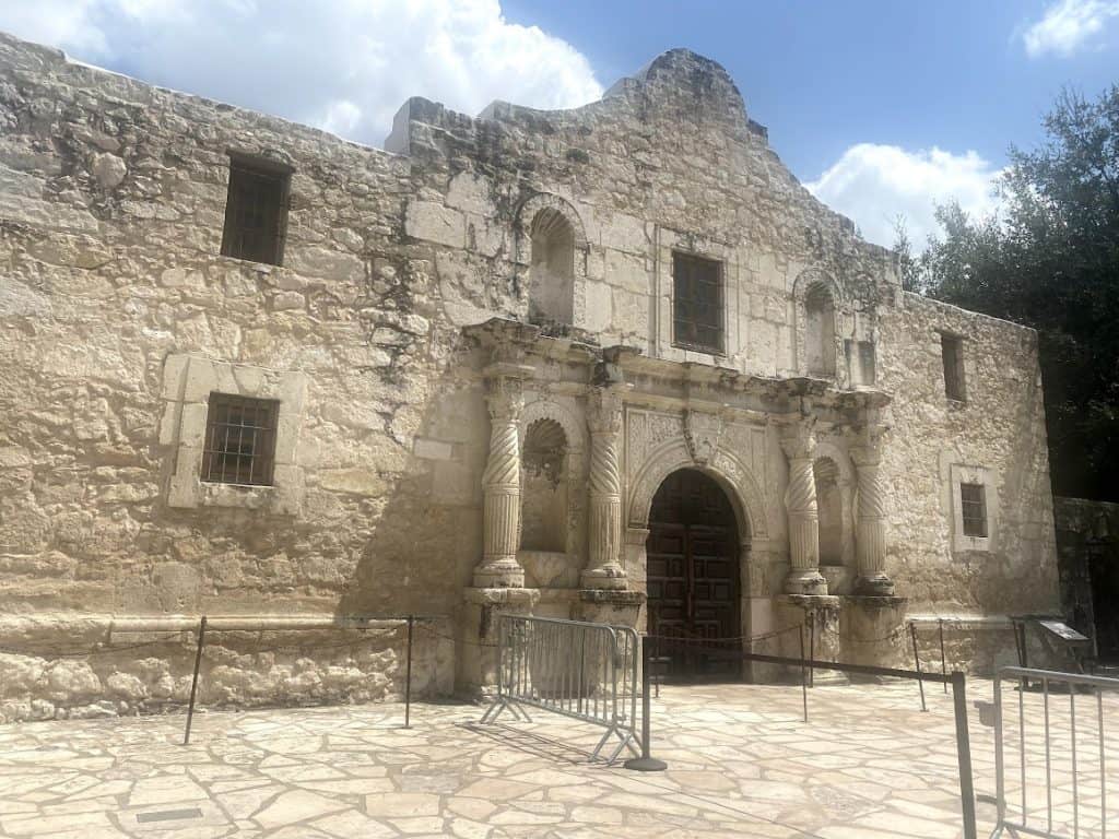 mission tour in San Antonio day