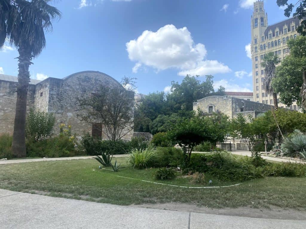 mission tour in San Antonio day